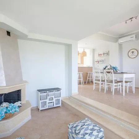 Deluxe Villa Afytos